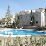 Otel De 4*