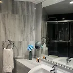De 4*